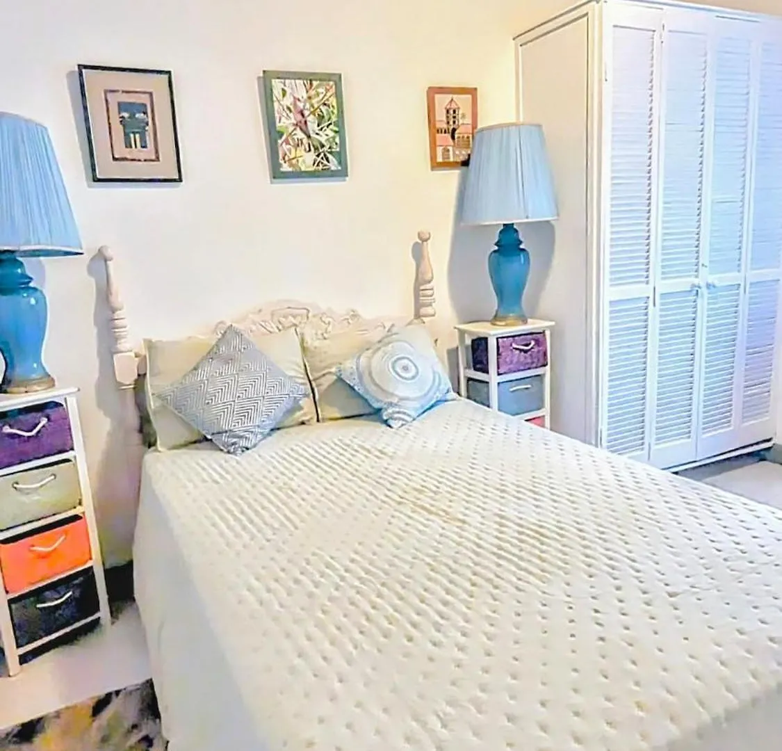 Vista Azul Entire Home With Free Parking Cornwall Barracks