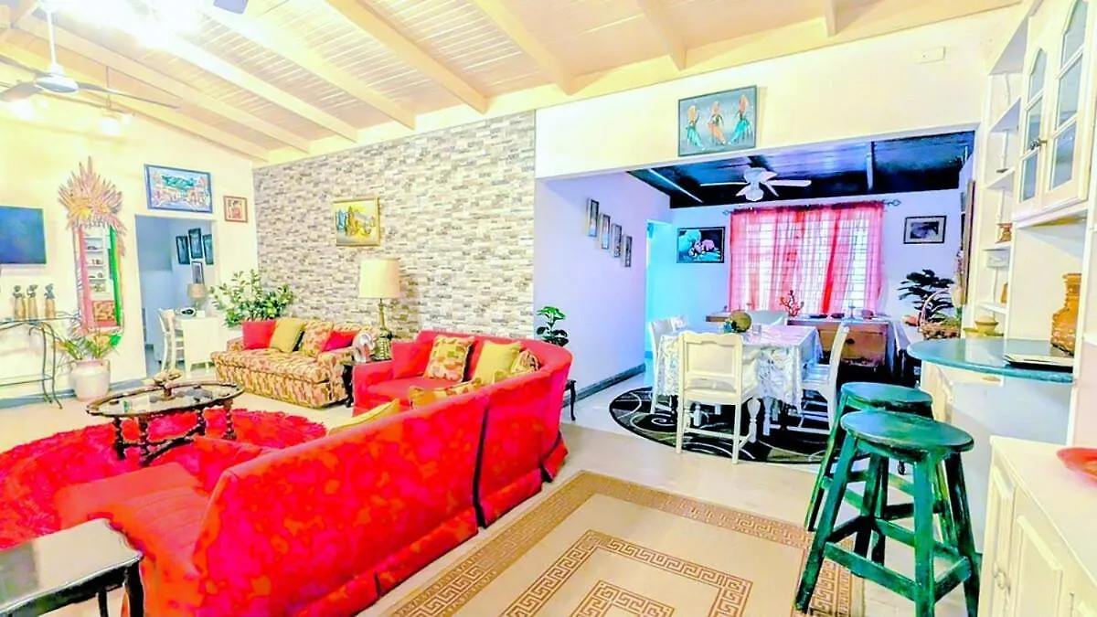 Vista Azul Entire Home With Free Parking Cornwall Barracks