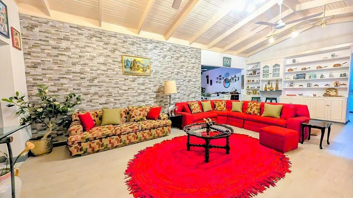 Holiday home Vista Azul Entire Home With Free Parking Cornwall Barracks