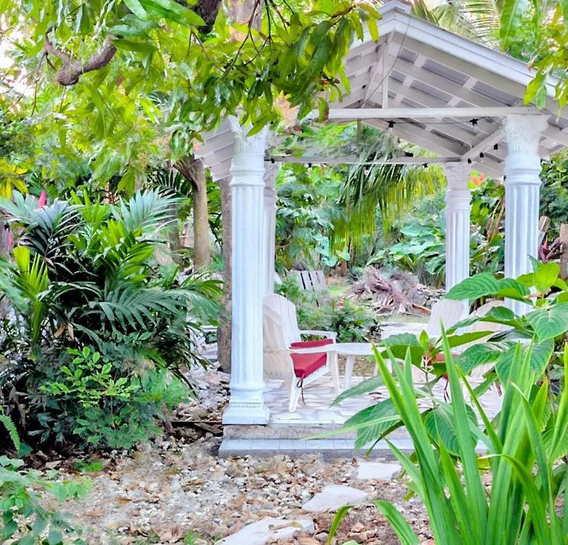 Vista Azul Entire Home With Free Parking Cornwall Barracks Holiday home