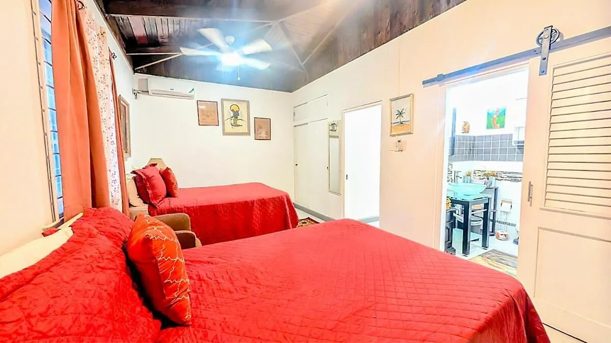 Vista Azul Entire Home With Free Parking Cornwall Barracks Holiday home