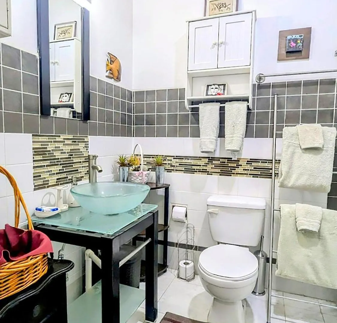 Holiday home Vista Azul Entire Home With Free Parking Cornwall Barracks